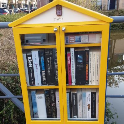 <a title='Bekijk details T,uiltje' href='https://minibiebs.nl/minibieb/t-uiltje'>T,uiltje</a>