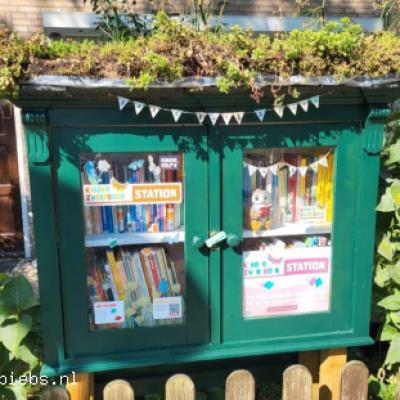 <a title='Bekijk details Boekenbieb Westrand' href='https://minibiebs.nl/minibieb/boekenbieb-westrand'>Boekenbieb Westrand</a>