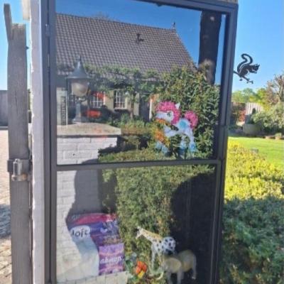 <a title='Bekijk details Buurtkastje Schanseweg' href='https://minibiebs.nl/minibieb/buurtkastje-schanseweg'>Buurtkastje Schanseweg</a>