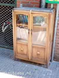  minibieb Sint Nicolaasstraat.