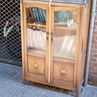 <a title='Bekijk details Minibieb Sint Nicolaasstraat' href='https://minibiebs.nl/minibieb/minibieb-sint-nicolaasstraat'>Minibieb Sint Nicolaasstraat</a>