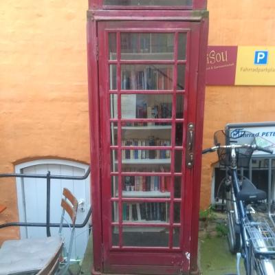 <a title='Bekijk details Minibieb Holmhof' href='https://minibiebs.nl/minibieb/minibieb-holmhof'>Minibieb Holmhof</a>