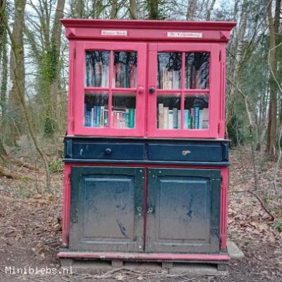 <a title='Bekijk details Buurtbieb De Vrijenbergweg' href='https://minibiebs.nl/minibieb/buurtbieb-de-vrijenbergweg'>Buurtbieb De Vrijenbergweg</a>