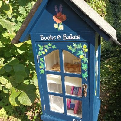 <a title='Bekijk details Books and bakes' href='https://minibiebs.nl/minibieb/books-and-bakes'>Books and bakes</a>