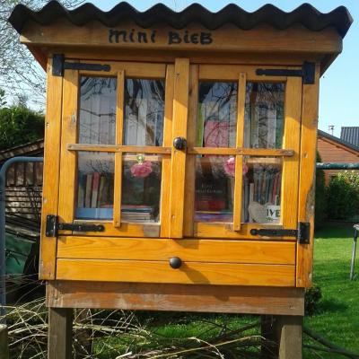 <a title='Bekijk details Lutjebieb' href='https://minibiebs.nl/minibieb/lutjebieb'>Lutjebieb</a>